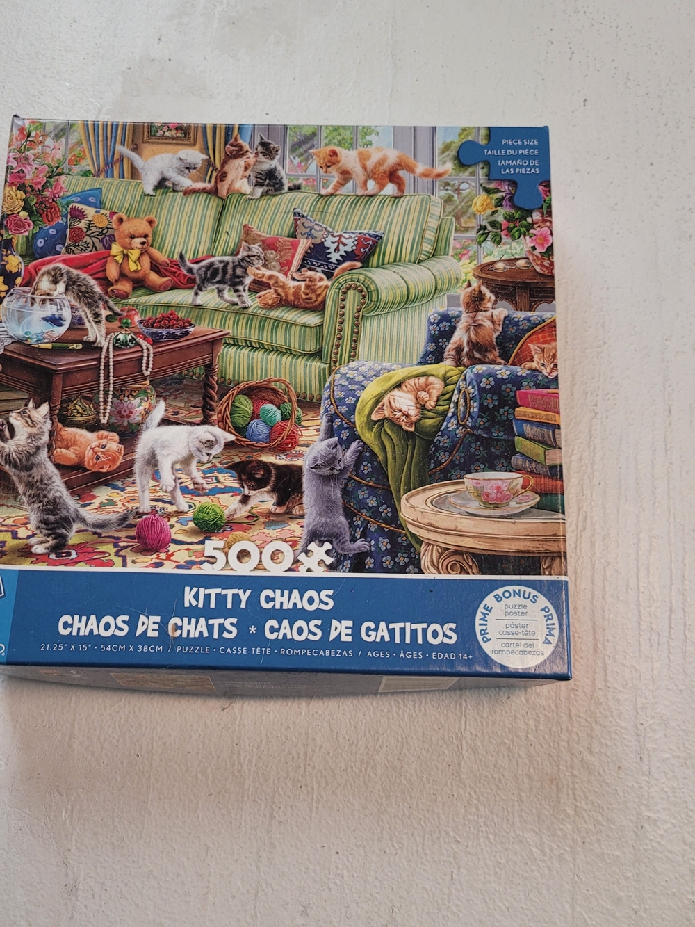 Kitty Chaos 500-Piece Puzzle - Colorful Living Room Cats